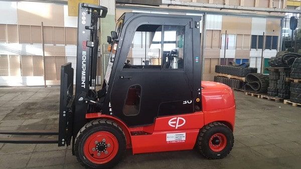 Автопогрузчик дизельный EP CPCD30T3