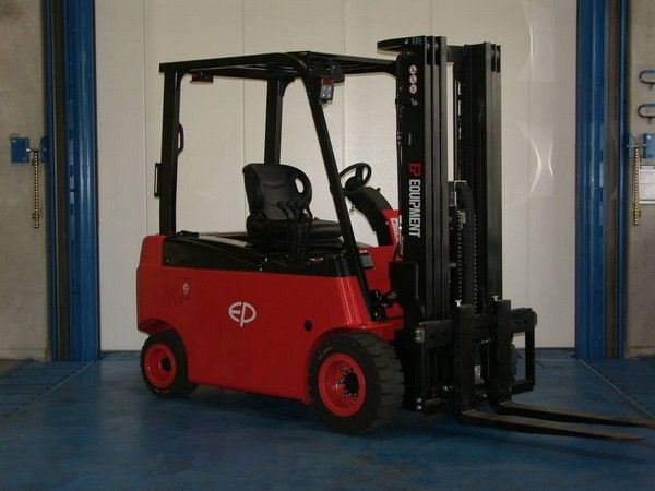 Электропогрузчик EP CPD30L1S